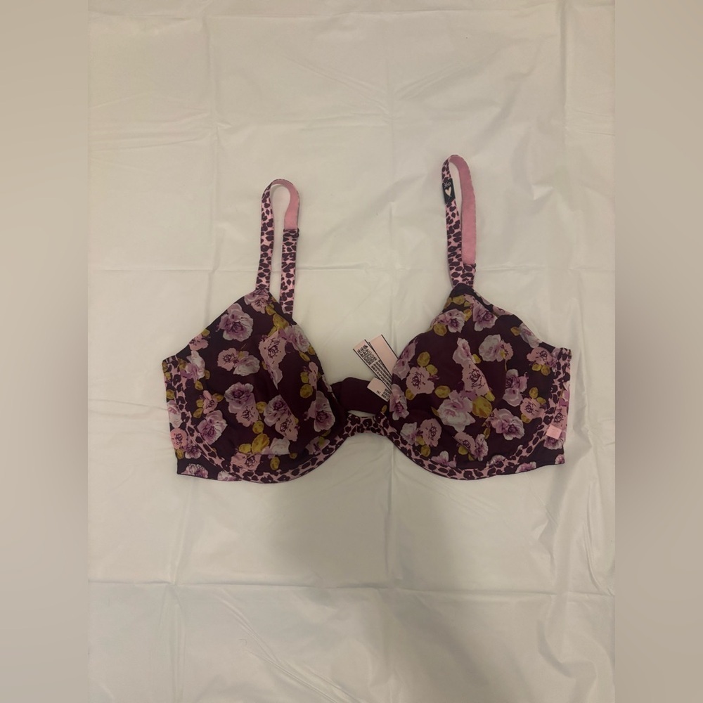 Victoria's Secret 36D Purple Unlined
Underwire Demi Bra Floral Leopard
Print - Picture 7 of 7